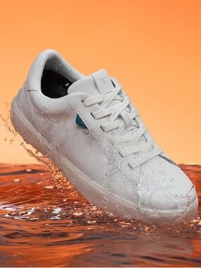 ⚡️Price Drop⚡️Vessi Soho Casual Sneakers, Size 7